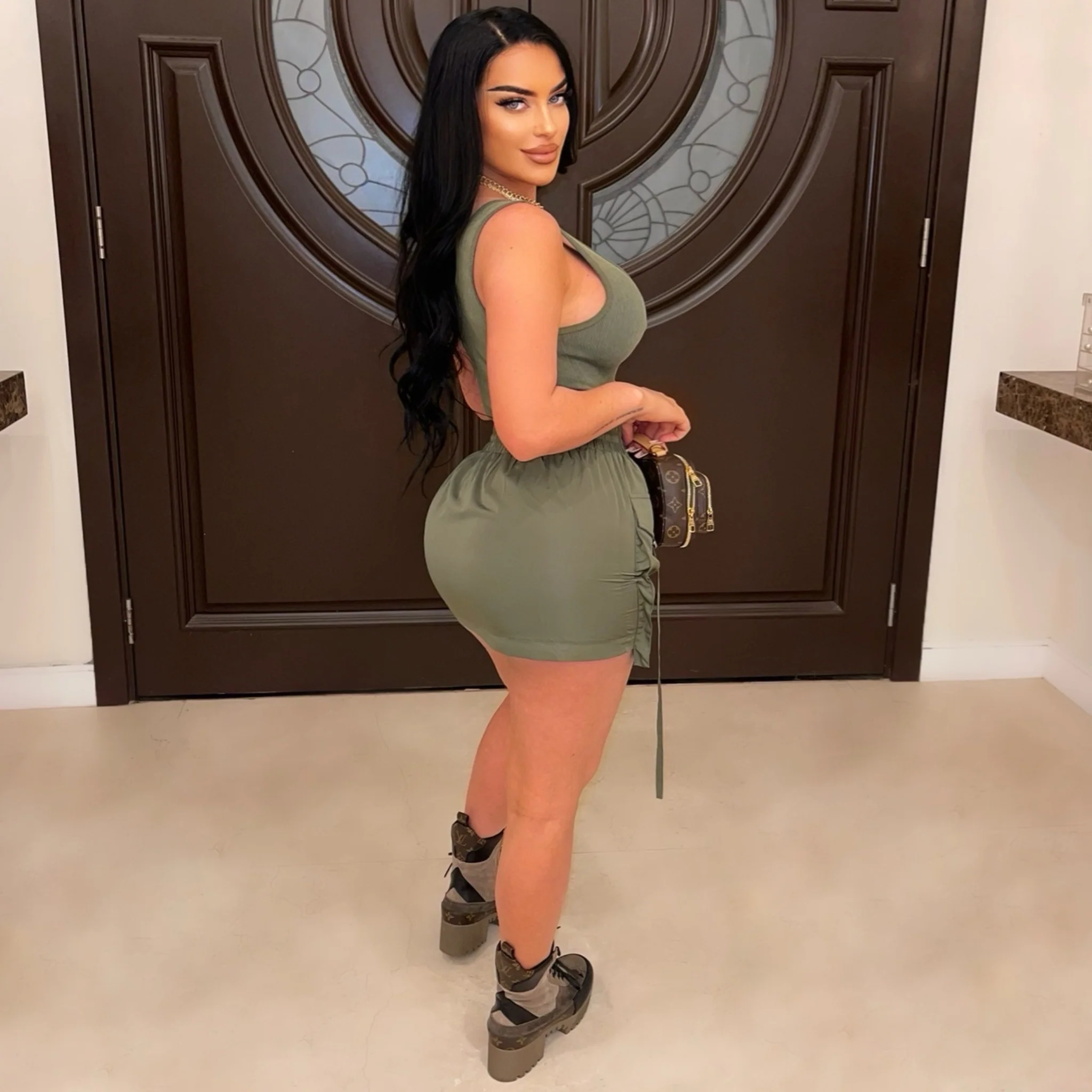 Lyn cargo skirt (Olive) - Image 2
