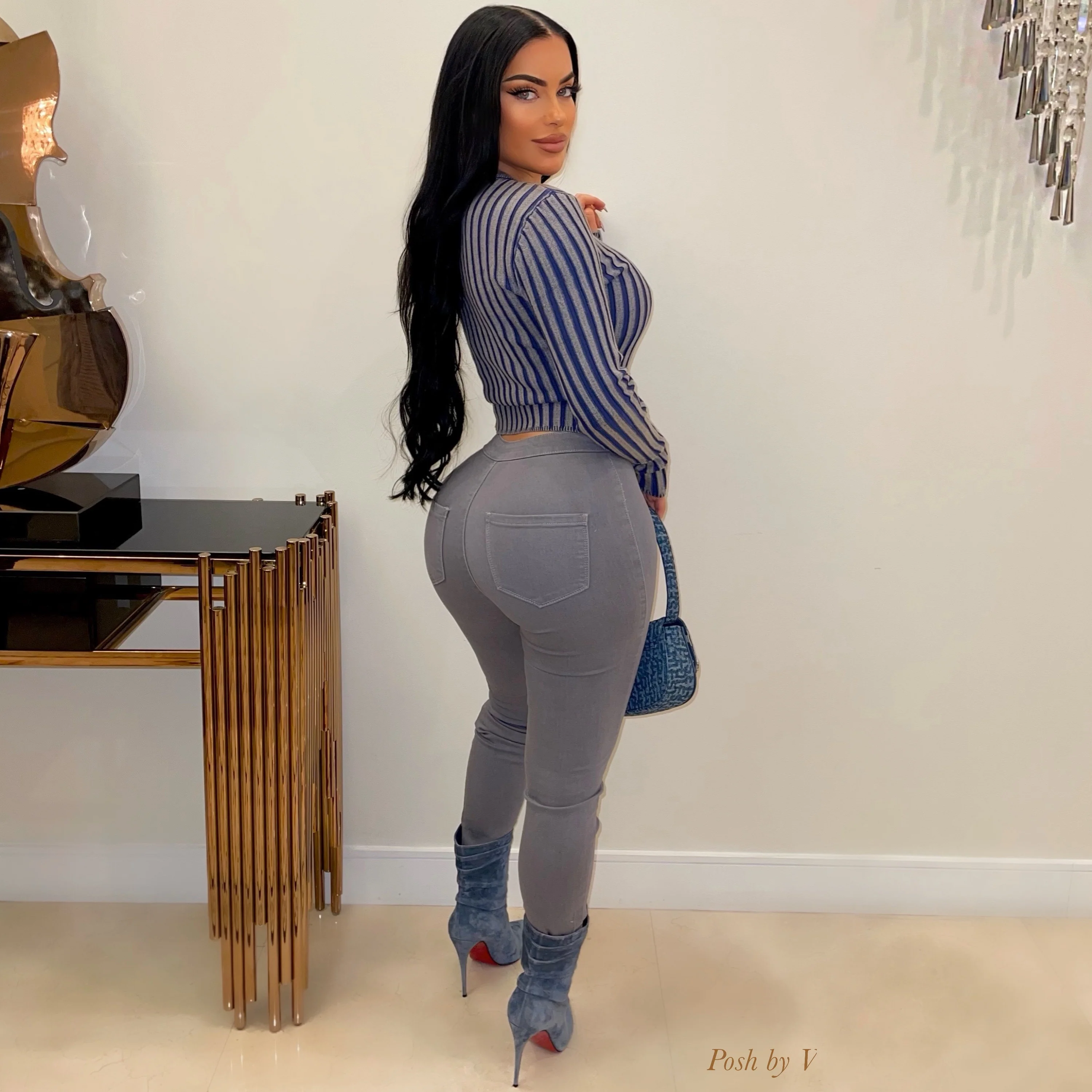 Sade slit Jeans (Grey) - Image 2